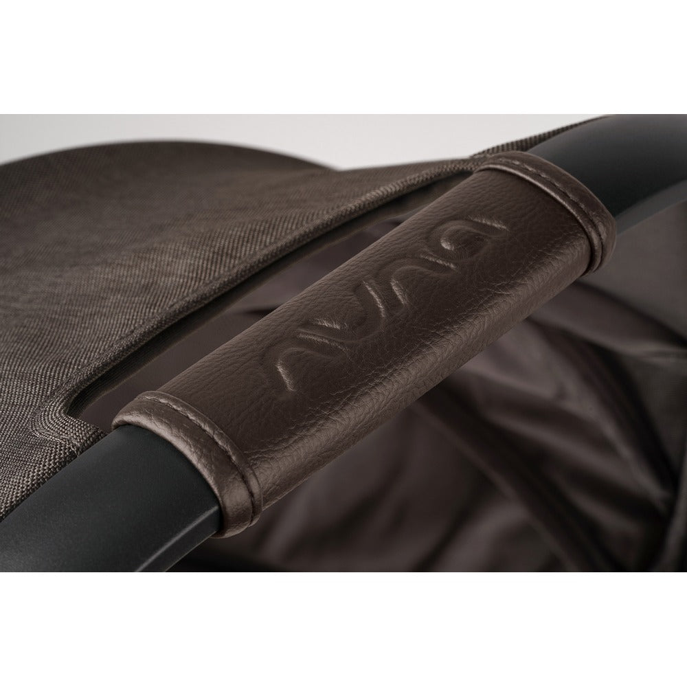 Nuna DEMInext Carrycot Chestnut Handle Detail GL 2400